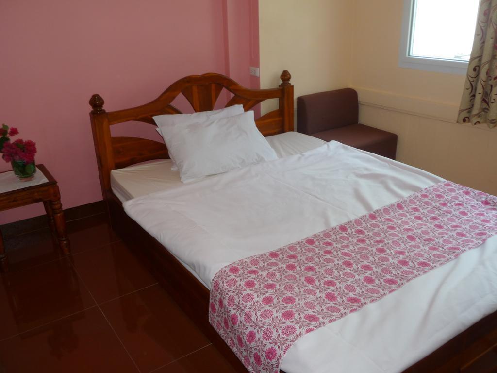 Room For You Bangkok Extérieur photo